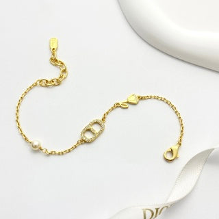 Dior CD Pearl Heart Charm Gold Bracelet